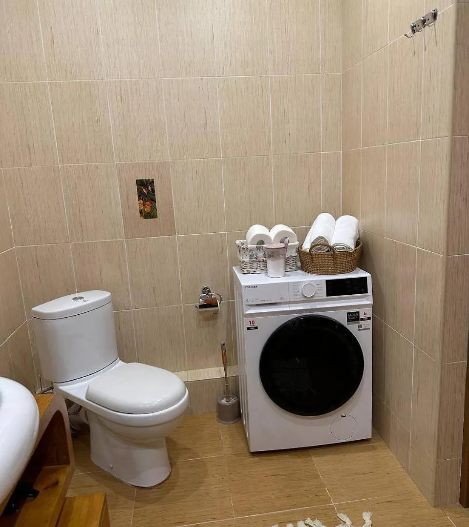 Apartmán 5 Минут До Метро! Almaty Kazachstán